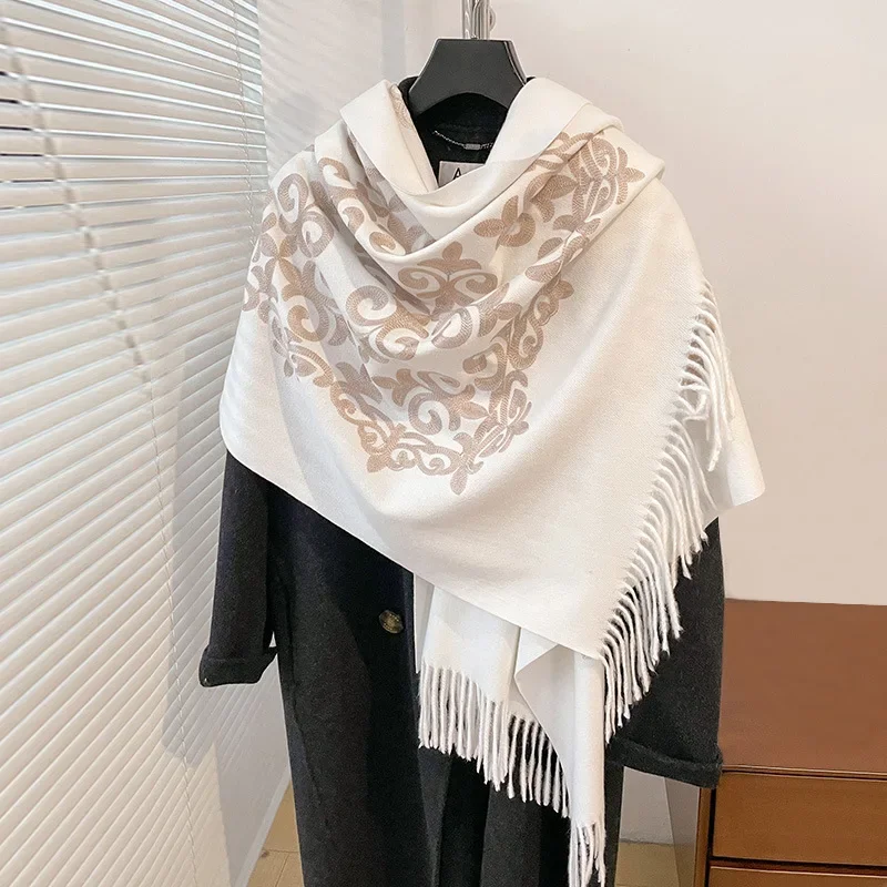 Go Ethnic Fashion - Syal Wanita Gaya Etnik Vintage Artistik