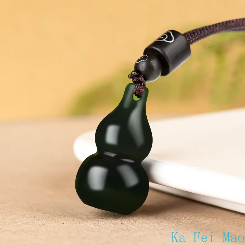 Liontin Giok Hitam Hotan Tua A - Ethnic Modern Fashion ulasan dan harga